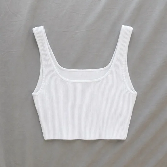 Babaton White Ribbed Crop Top - Picture 4 of 4
